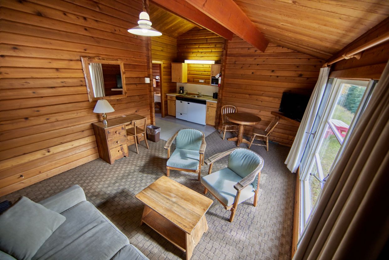 a cozy refuge ideal for couples or small families a cozy refuge ideal